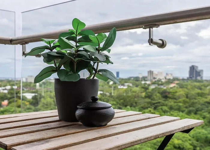 Comfort At Tambuli Residences Ocean View By Dominik With Pool Access & Balcony In Mactan Appartement Île de Mactan